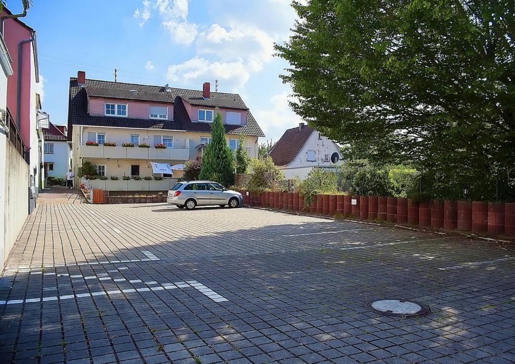 Hotel Heidelberger Tor Dossenheim Dış mekan fotoğraf