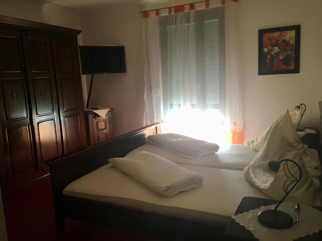 Hotel Heidelberger Tor Dossenheim Dış mekan fotoğraf